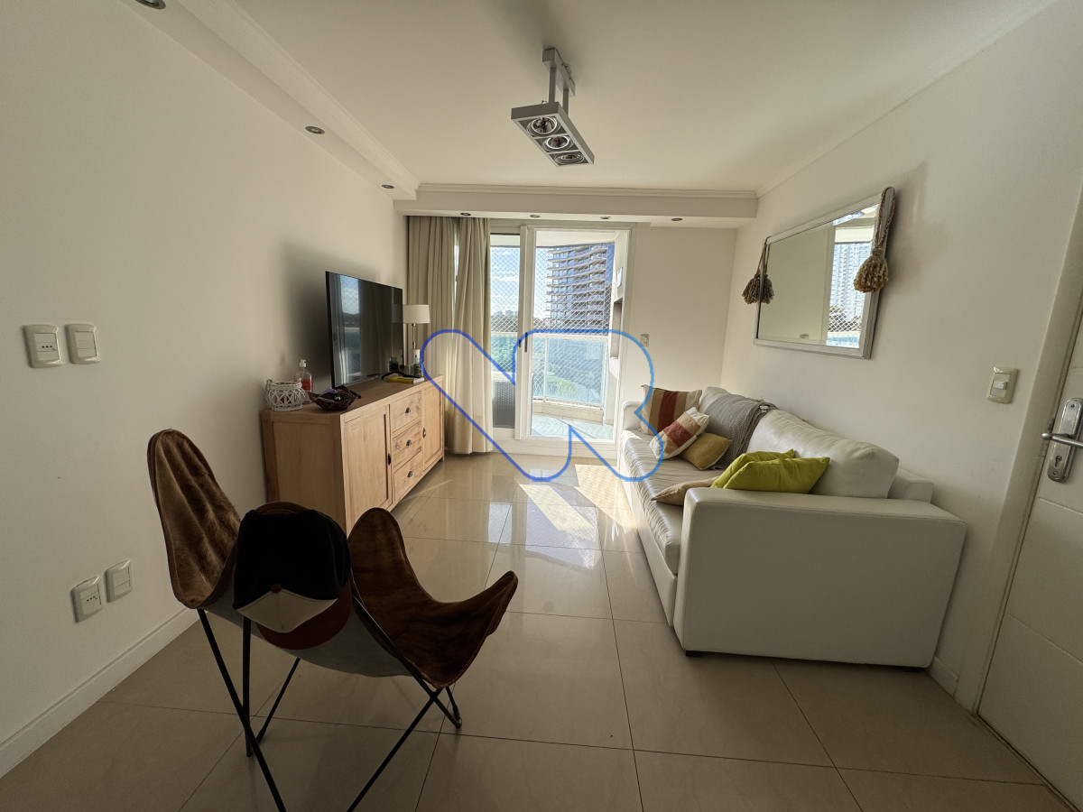 Apartamento ID.185 - Alquilo invernal apartamento 2 dormitorios en suite Buenos amenities 