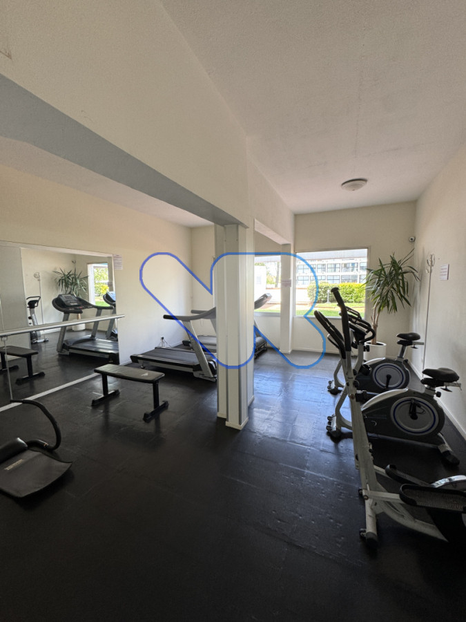 Apartamento ID.198 - Apartamento en VENTA 3 dormitorios Piso alto con vista Punta del Este