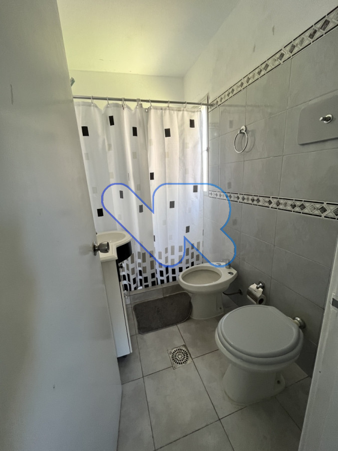 Apartamento ID.127 - Vendo apartamento 2 dormitorios, 2 baños con cochera gastos comunes bajos Aidy Grill
