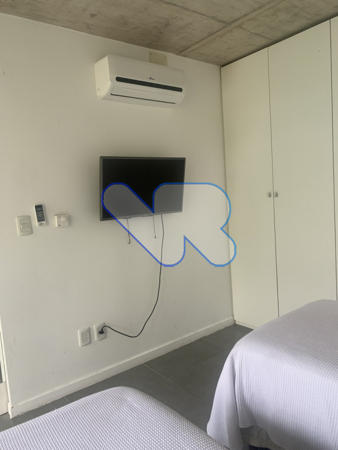 Apartamento ID.116 - Venta apartamento moderno 2 dormitorios (1 en suite), 2 baños con parrillero propio, piscina y garage