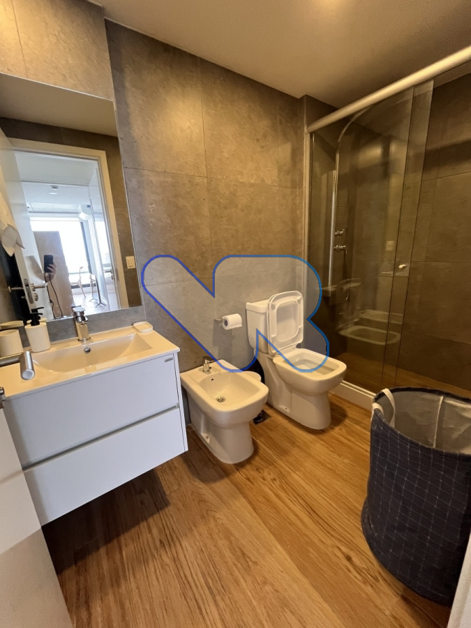 Apartamento ID.155 - Alquilo temporal Hermoso apto en Alquiler Punta del Este frente al mar,  2 dormitorios, 2 baños, excelente ubicación. Punta del Este