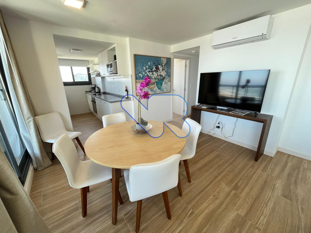 Apartamento ID.181 - Oportunidad! Venta Apto 2 Dormitorios Brava Punta con Amenities