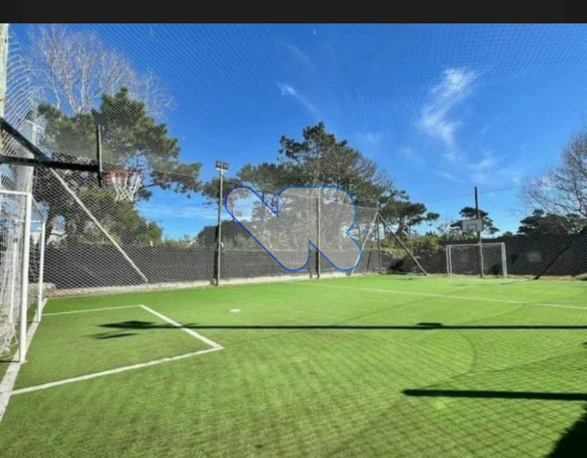 Apartamento ID.201 - Oportunidad VENTA apartamento 3 dormitorios 3 baños Brava Excelentes amenities 