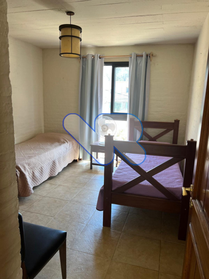 Casa ID.251 - Alquiler Anual y de Temporada Casa 5D con Piscina La Barra Pta del Este 