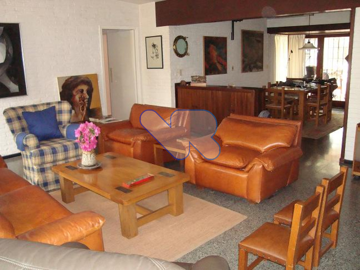 Casa ID.61 - Alquilo temporal casa 3 dorm mas dep de servicio exelente ubicación en playa mansa