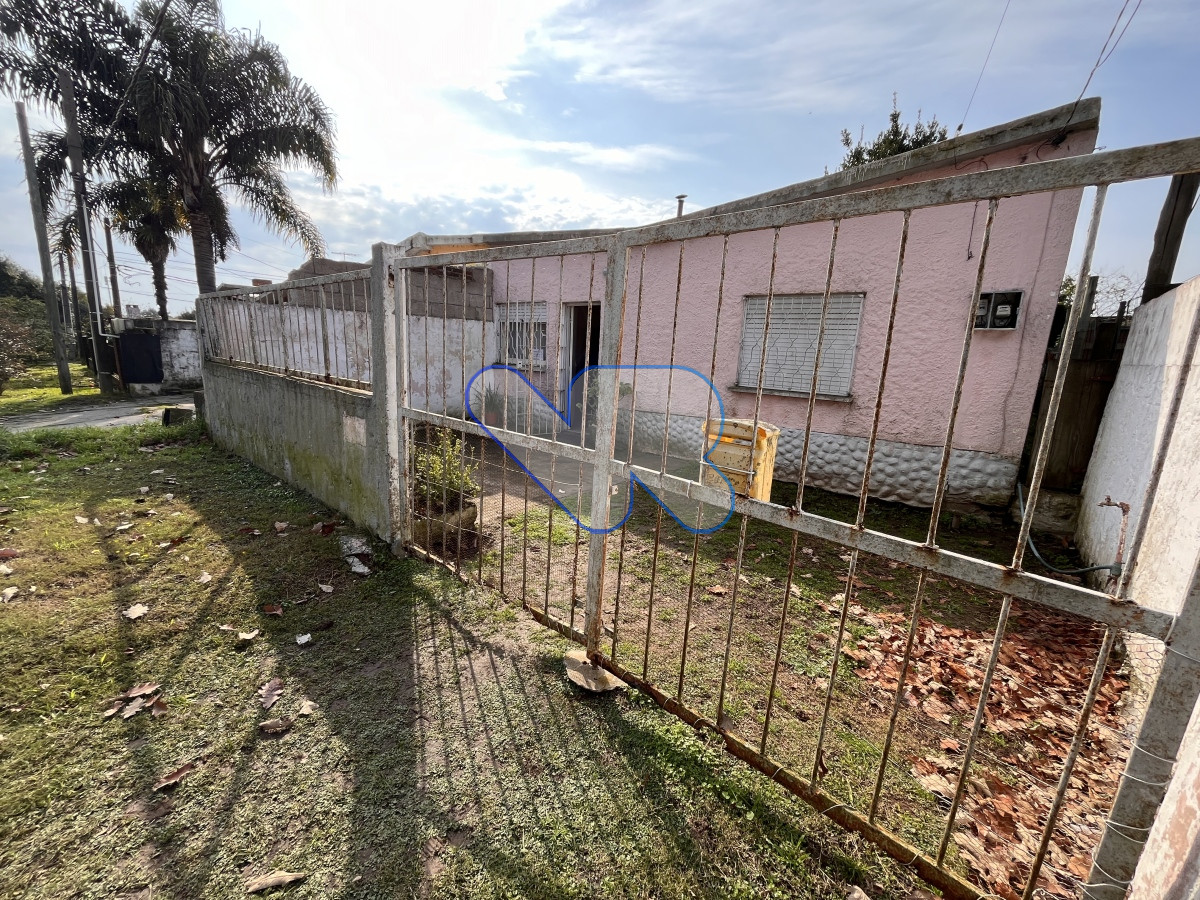 Casa ID.156 - OPORTUNIDAD! VENTA CASA 2 DORMS  MALDONADO 