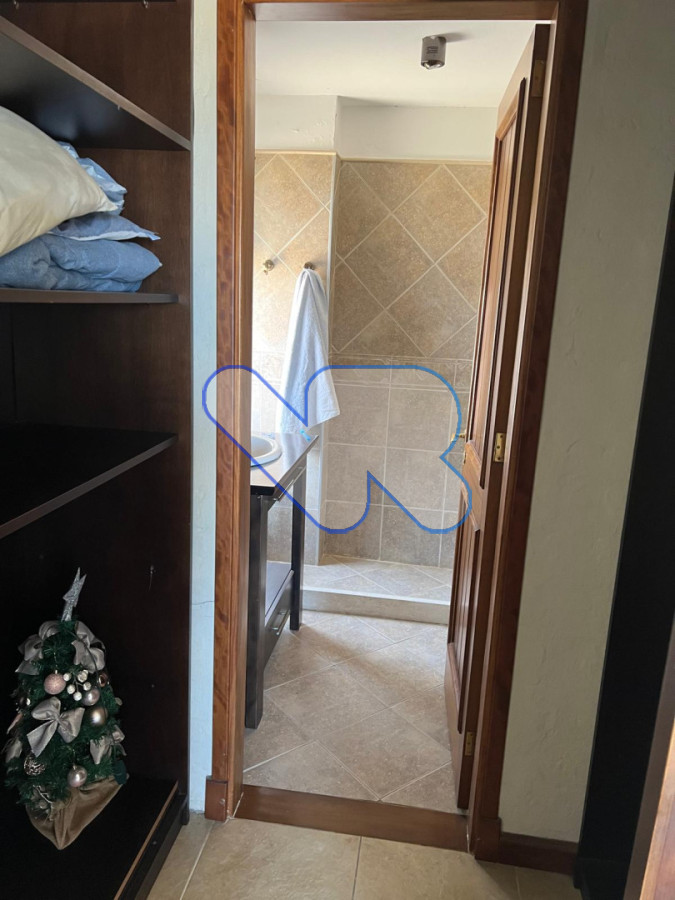 Casa ID.251 - Alquiler Anual y de Temporada Casa 5D con Piscina La Barra Pta del Este 