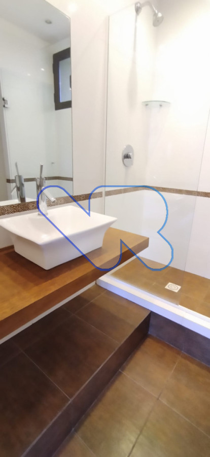 Casa ID.220 - Venta Alquiler Anual y de Temporada Casa 5D con Piscina Rincón del Indio