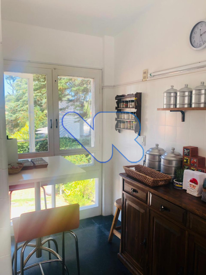Casa ID.37 - Alquilo Temporal, casa 5 Dorm, con Depto de servicio,  piscina y parrillero