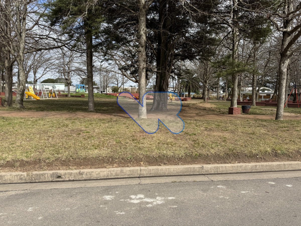 Casa ID.156 - OPORTUNIDAD VENTA! VENDO CASA 2 DORMS  MALDONADO PARA RECICLAR