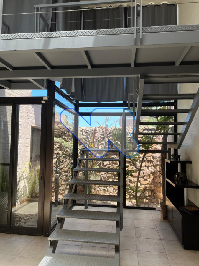 Casa ID.251 - Alquiler Anual y de Temporada Casa 5D con Piscina La Barra Pta del Este 