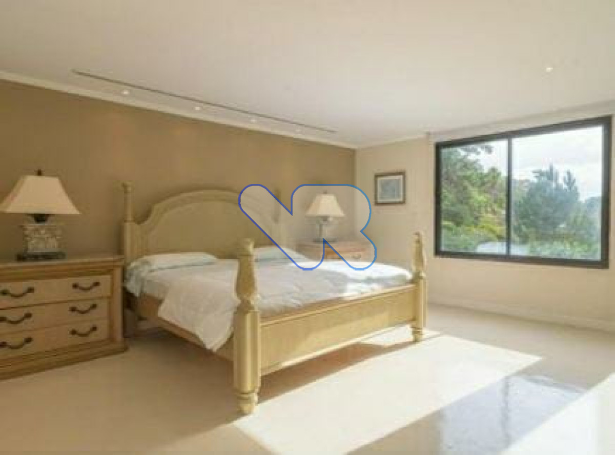 Casa ID.220 - Venta Alquiler Anual y de Temporada Casa 5D con Piscina Rincón del Indio