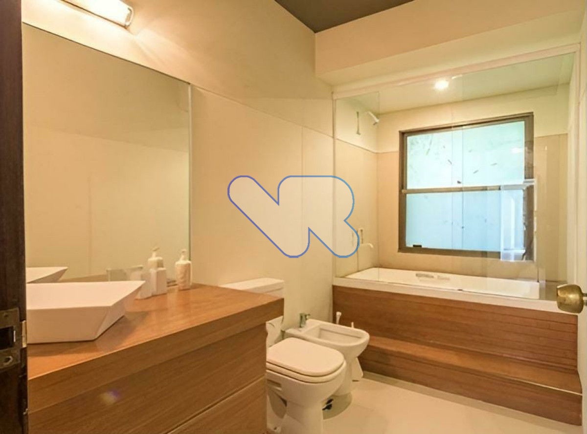 Casa ID.220 - Venta Alquiler Anual y de Temporada Casa 5D con Piscina Rincón del Indio