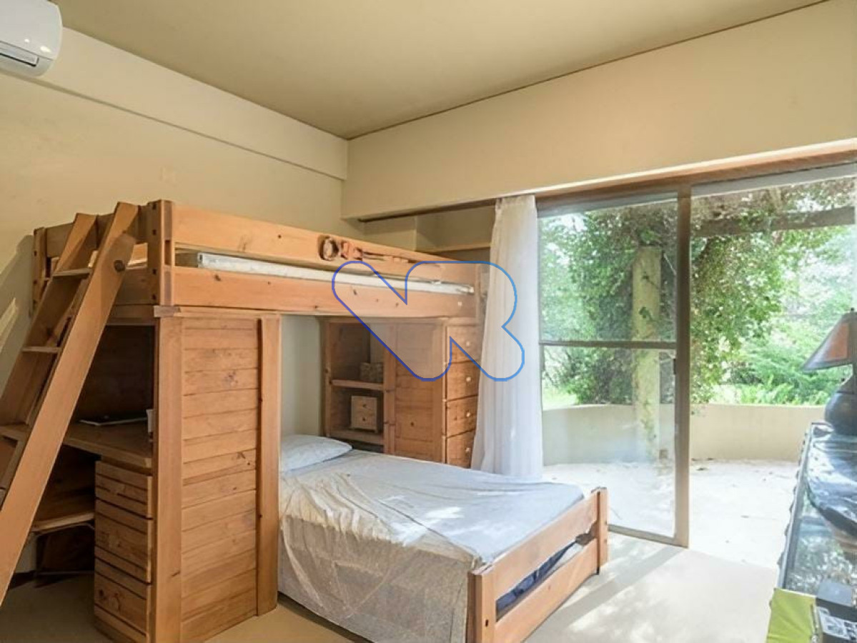 Casa ID.220 - Venta Alquiler Anual y de Temporada Casa 5D con Piscina Rincón del Indio