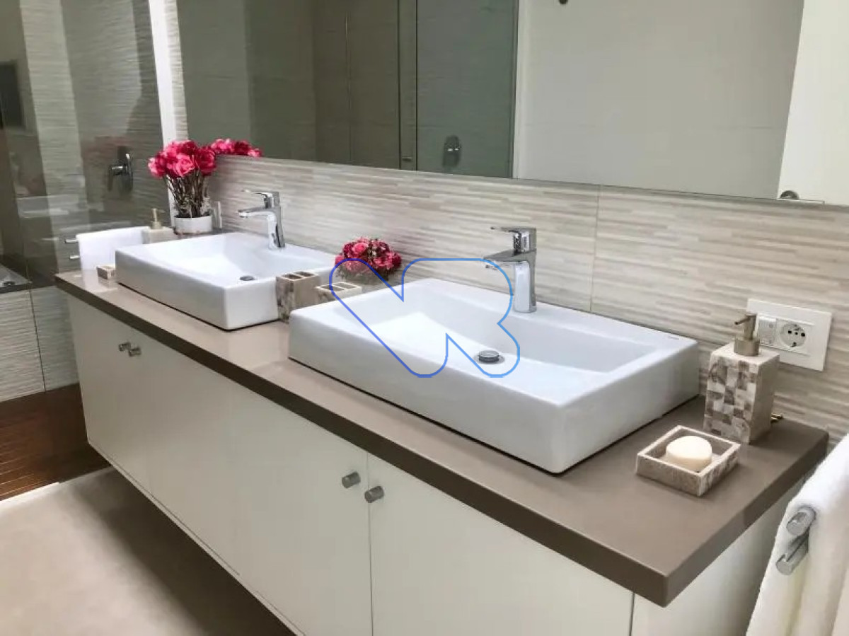 Casa ID.106 - Venta y alquiler anual divina casa Mansa Punta 4 dorm mas del. de servicio