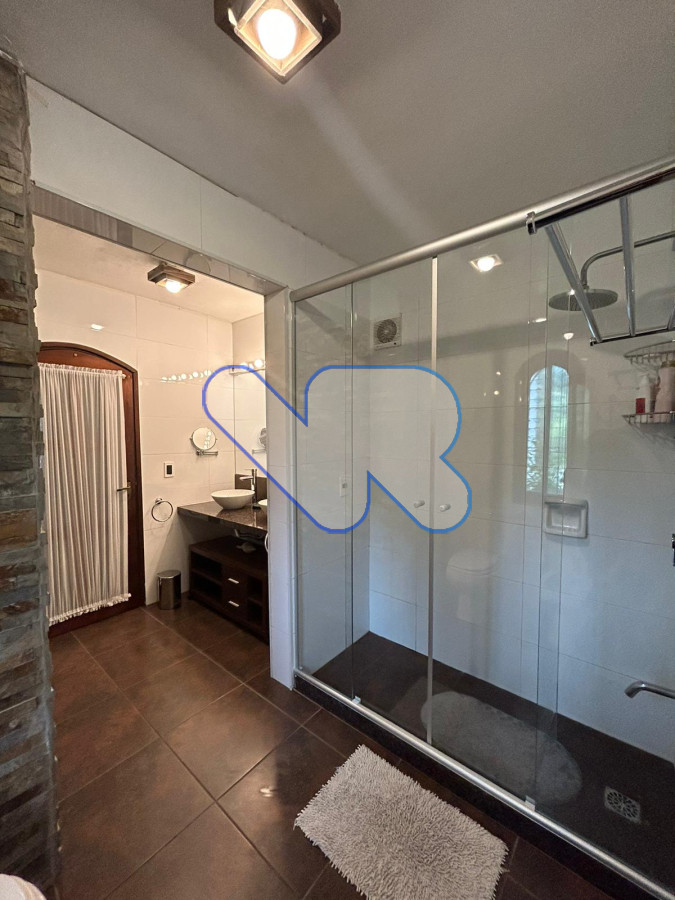 Casa ID.14 - Alquiler temporal Casa 4 Dormitorios Y 3 Baños Excelente Ubicación Pinares
