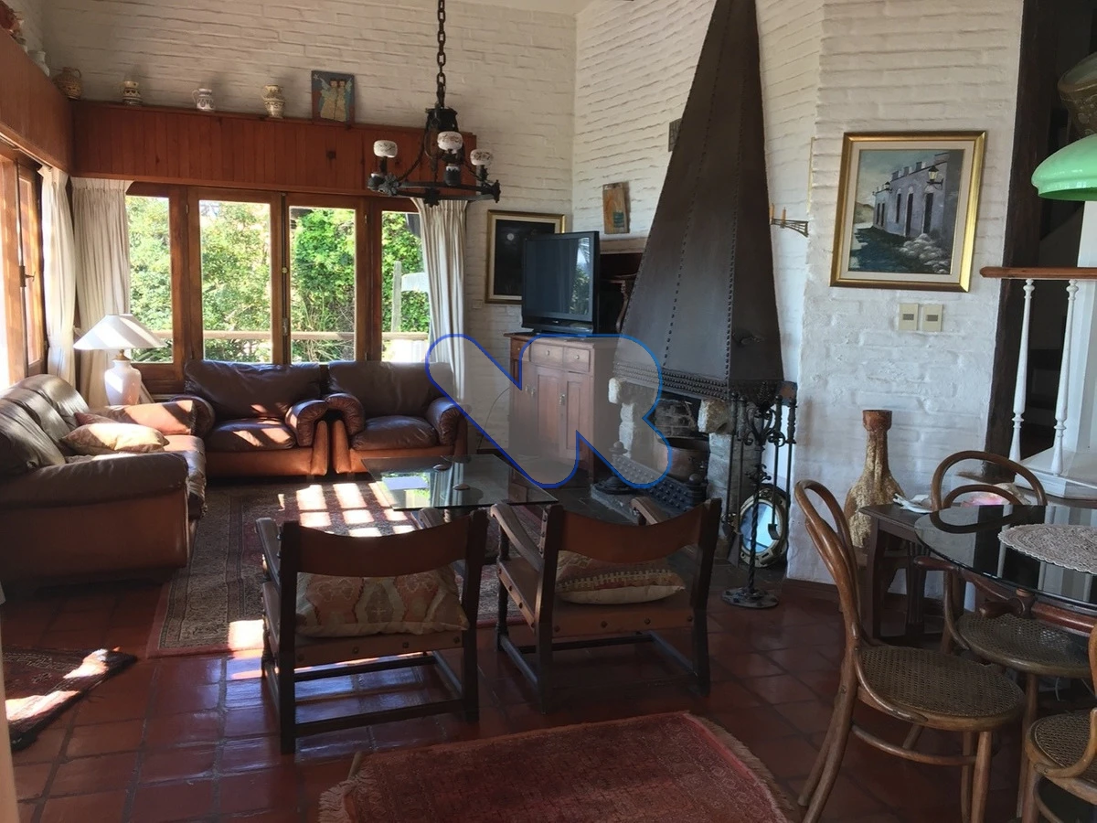 Casa ID.17 - Alquilo Casa 5 Dorm Y 6 Baños Primer Linea Punta Ballena