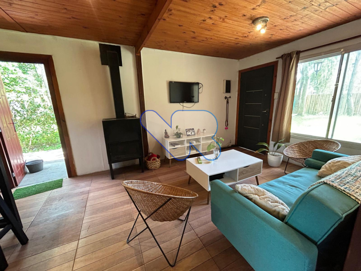 Casa ID.207 - Alquiler Anual casa 2 dorm en La Barra, el Tesoro