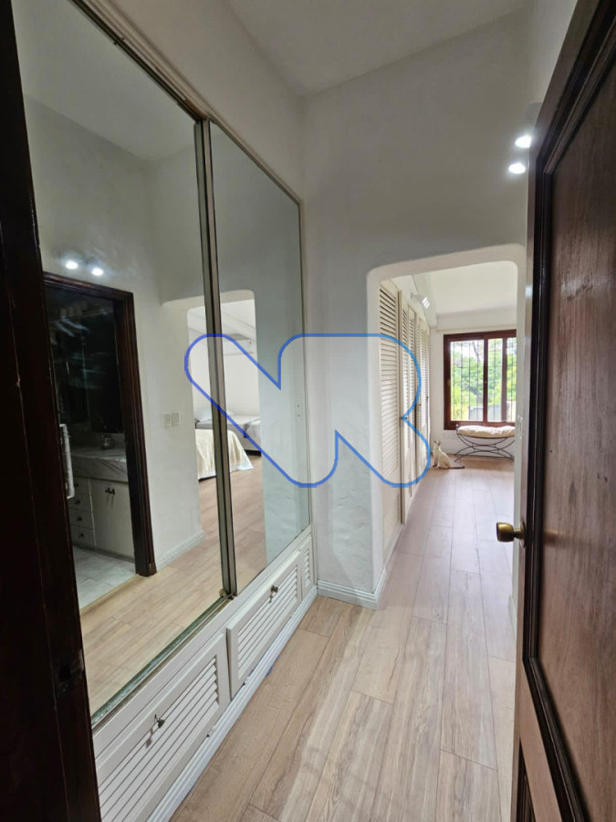 Casa ID.248 - Alquiler de Temporada Casa 4D San Rafael Piscina climatizada 