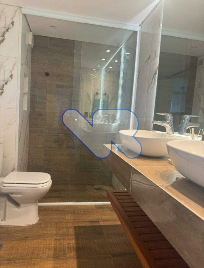 Casa ID.223 - Venta Casa 5D La Barra frente al mar con Piscina Climatizada 