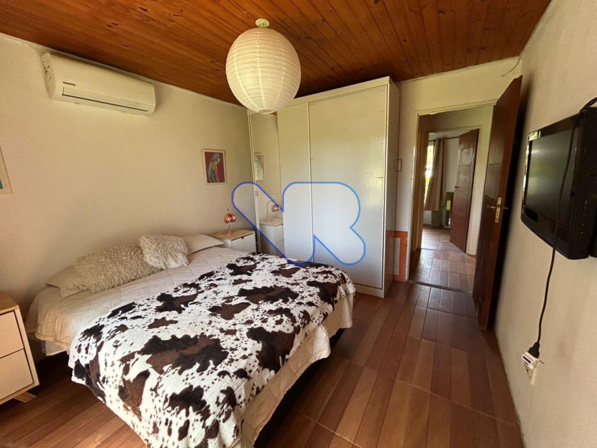 Casa ID.207 - Alquiler Anual casa 2 dorm en La Barra, el Tesoro