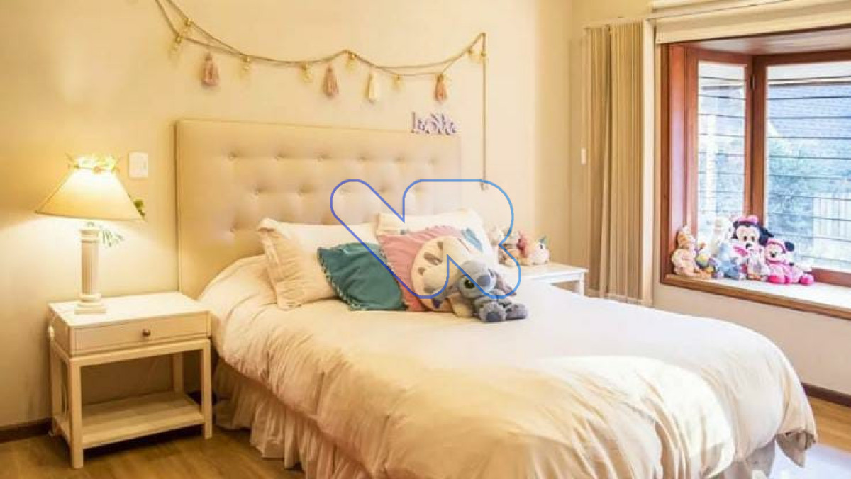 Casa ID.236 - Venta y Alquiler de Temporada Casa 5D Lugano con Piscina climatizada 