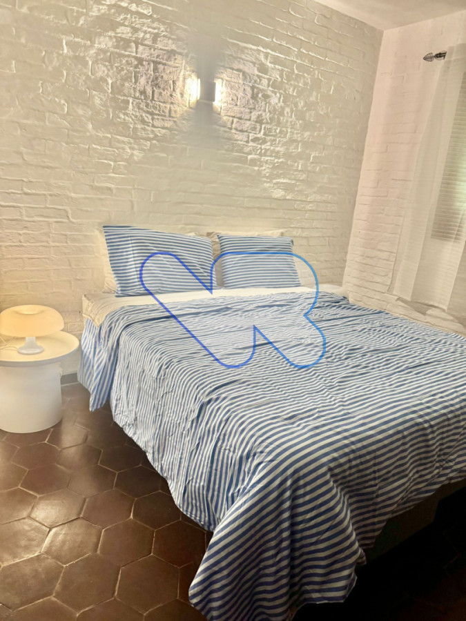 Casa ID.204 - Casa en alquiler verano 8 pers · Piscina · 3 dorm + servicio · Playa Brava Punta del Este