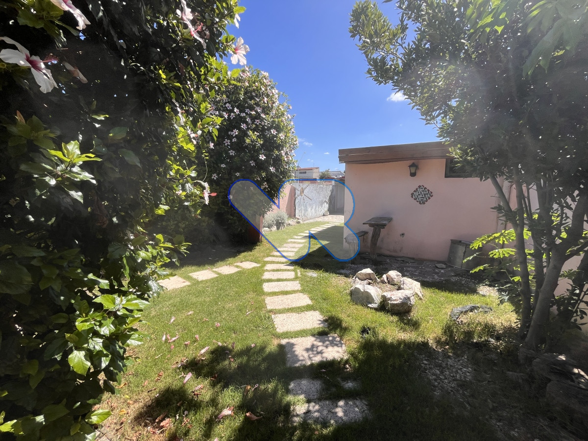 Casa ID.136 - Oportunidad VENDO y ALQUILER ANUAL Casa para Vivienda o Local Comercial  Excelente Ubicación en Maldonado