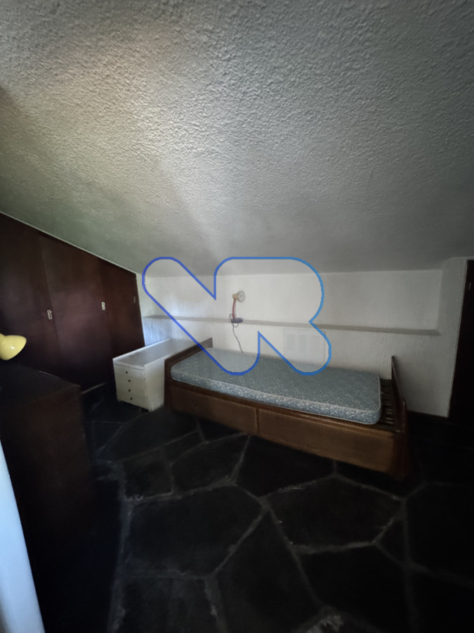 Casa ID.206 - Casa en venta en La Mansa - P8 | Gran terreno | Ideal para reciclar