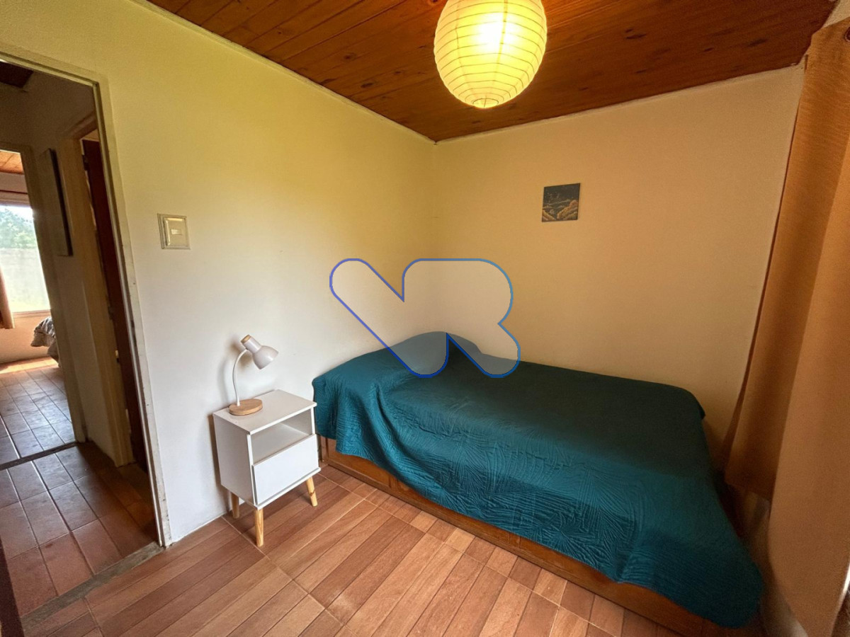 Casa ID.207 - Alquiler Anual casa 2 dorm en La Barra, el Tesoro