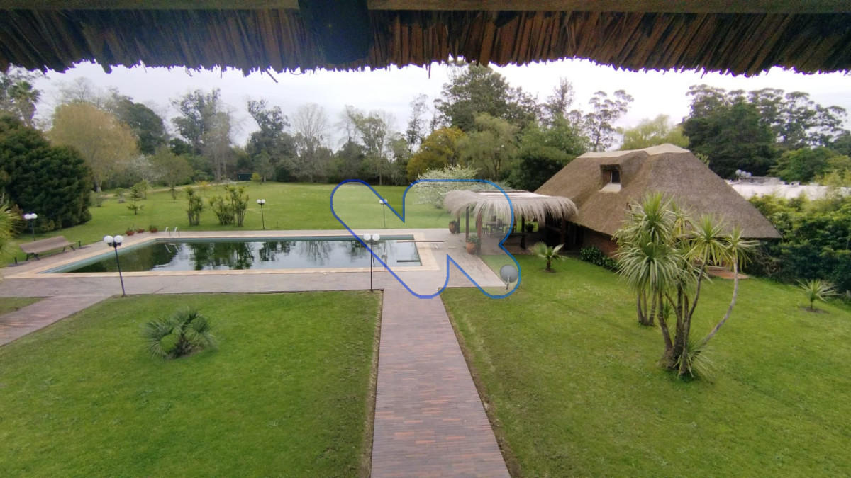 Casa ID.226 - Alquiler de Temporada Casa 6D Golf con gran parque Piscina y Barbacoa 