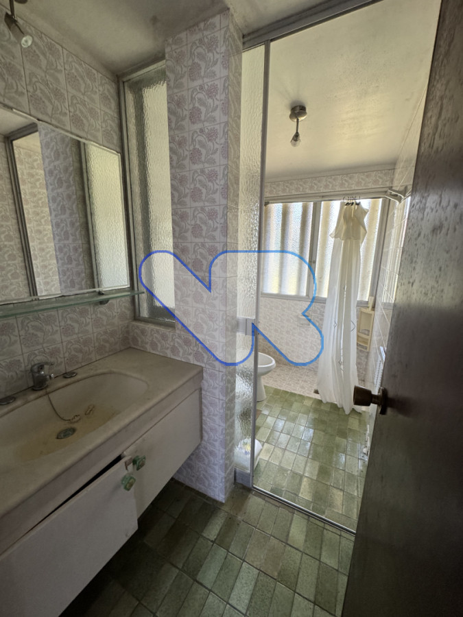 Casa ID.206 - Casa en venta en La Mansa - P8 | Gran terreno | Ideal para reciclar