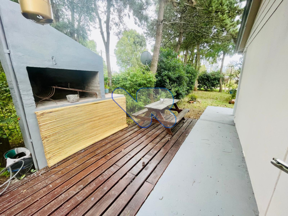 Casa ID.207 - Alquiler Anual casa 2 dorm en La Barra, el Tesoro