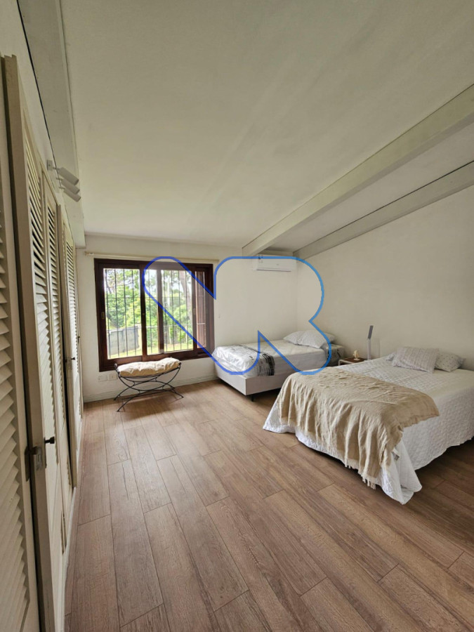 Casa ID.248 - Alquiler de Temporada Casa 4D San Rafael Piscina climatizada 