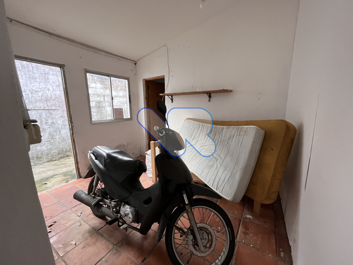 Casa ID.157 - Vendo casas barrio Tassano para reciclar inversión para renta Maldonado