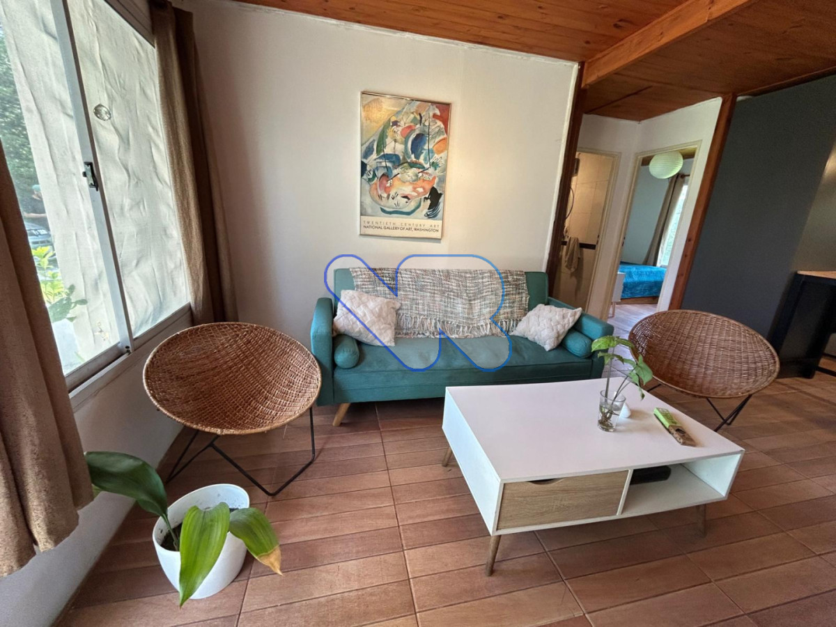 Casa ID.207 - Alquiler Anual casa 2 dorm en La Barra, el Tesoro