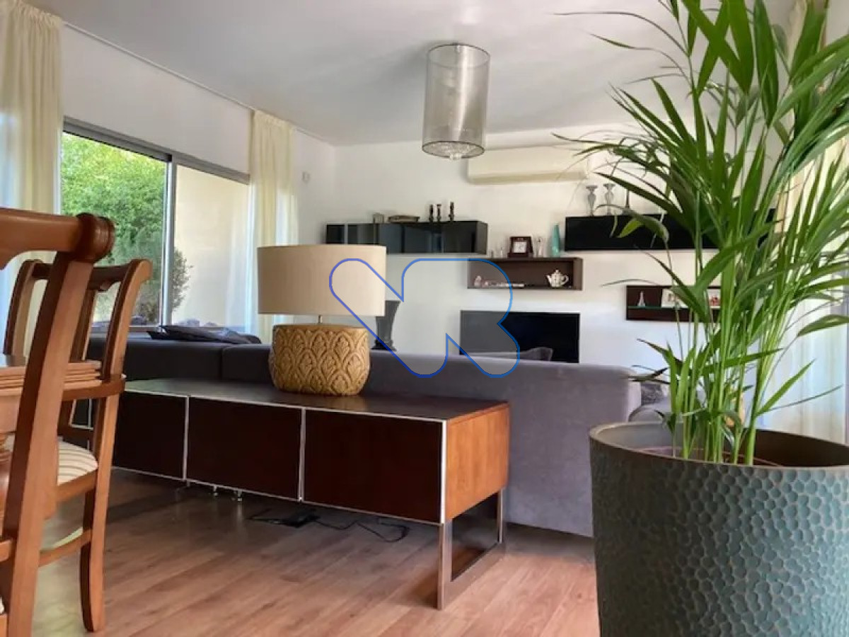 Casa ID.71 - Alquiler Anual Casa 3D Mansa con Piscina climatizada 