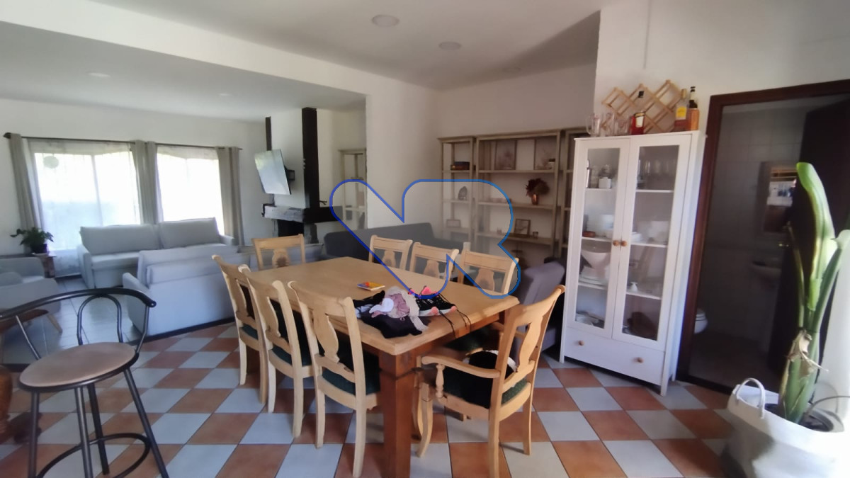 Casa ID.238 - Alquiler Anual Casa 4D Mansa con Piscina climatizada 