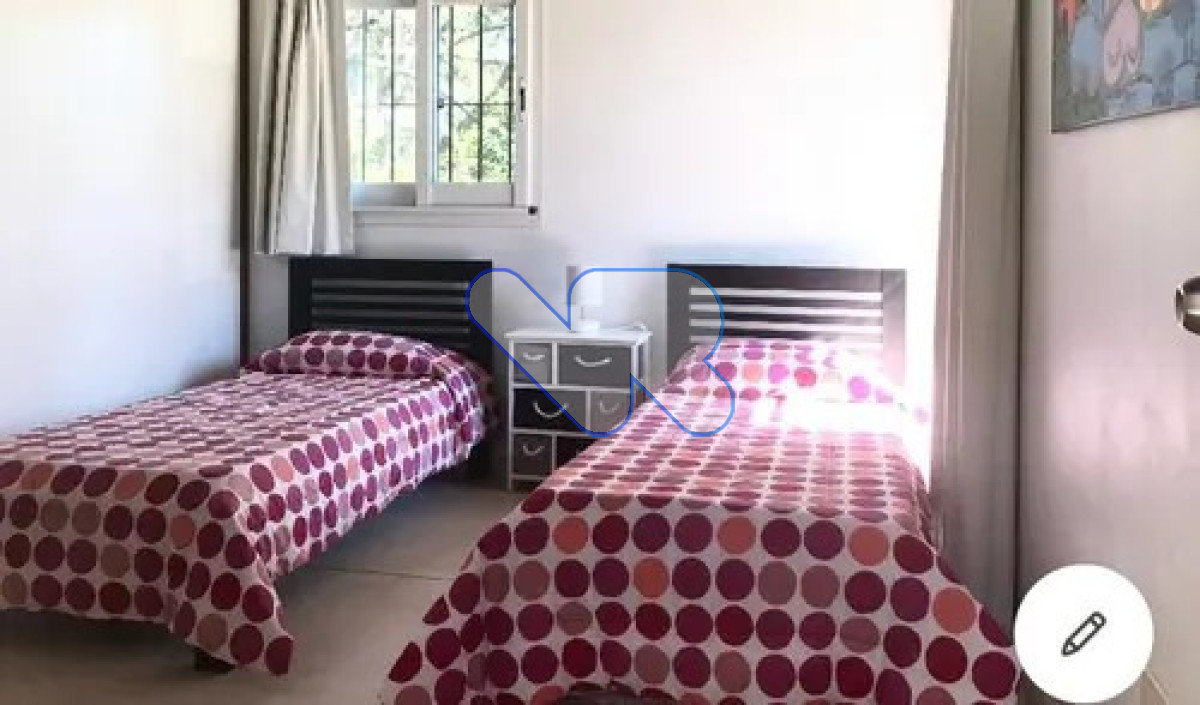 Casa ID.237 - Alquiler Anual y de Temporada Casa 3D y dep de serv Rincón del Indio con Piscina climatizada 