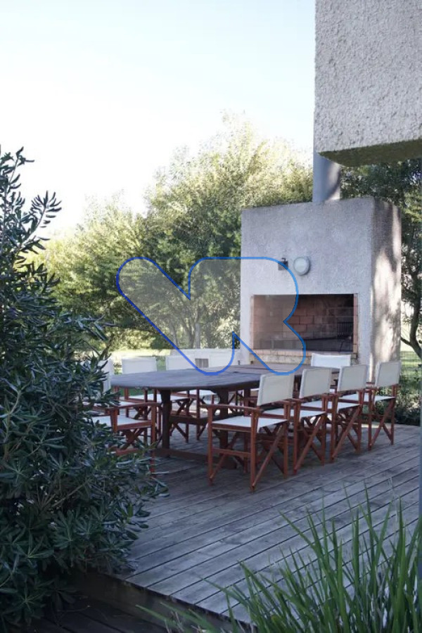 Casa ID.237 - Alquiler Anual y de Temporada Casa 3D y dep de serv Rincón del Indio con Piscina climatizada 