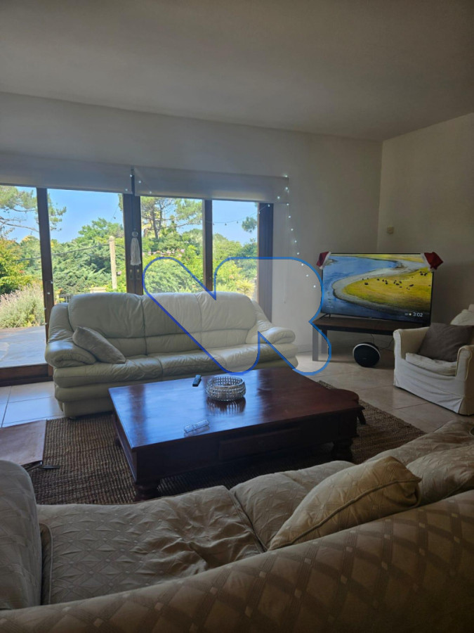 Casa ID.248 - Alquiler de Temporada Casa 4D San Rafael Piscina climatizada 