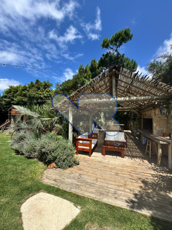 Casa ID.248 - Alquiler de Temporada Casa 4D San Rafael Piscina climatizada 