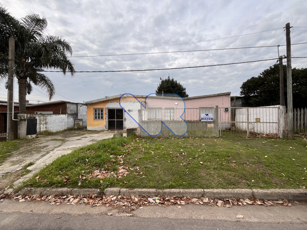 Casa ID.157 - Vendo casas barrio Tassano para reciclar inversión para renta Maldonado