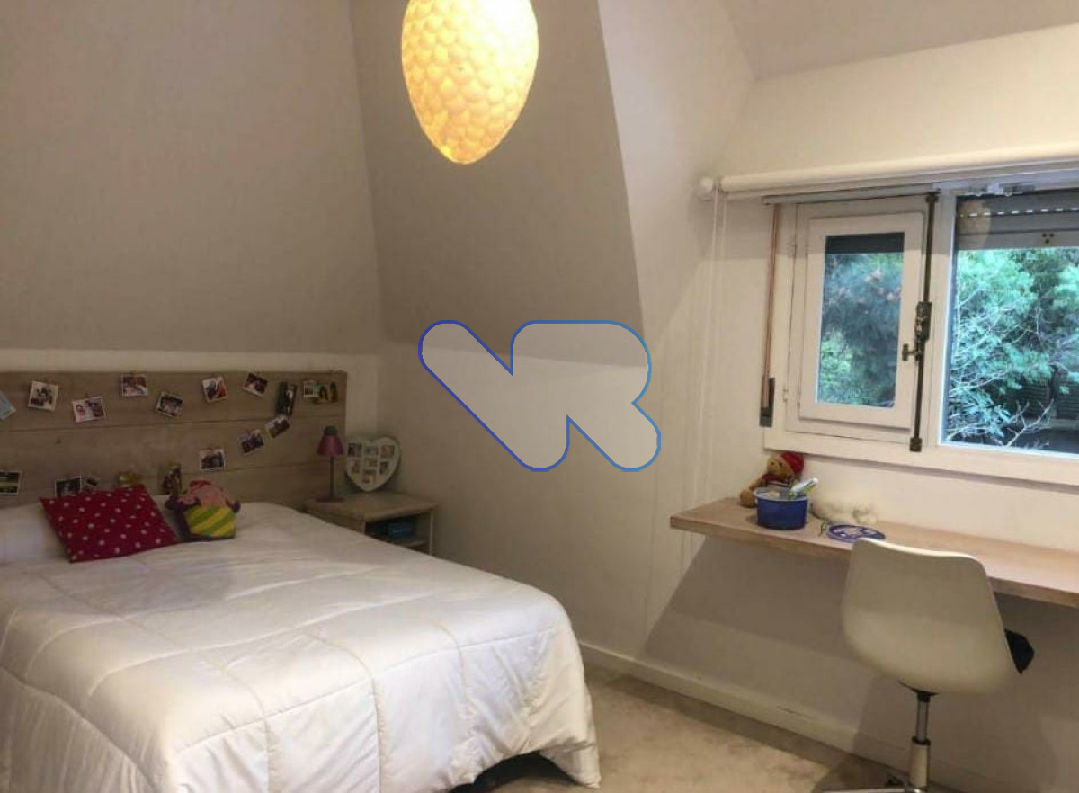 Casa ID.222 - Alquiler de Temporada Casa 5D Lugano con Piscina y Barbacoa 