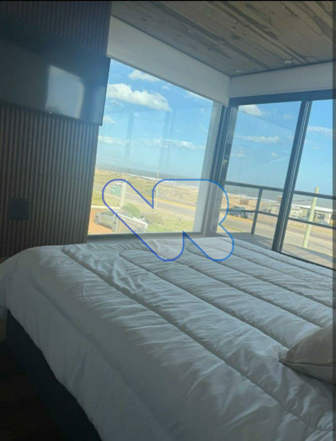 Casa ID.223 - Venta Casa 5D La Barra frente al mar con Piscina Climatizada 