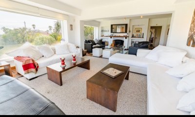 Vendo Hermoso Chalet  6 Dormitorios En Excelente Zona Pinares Punta Del Este