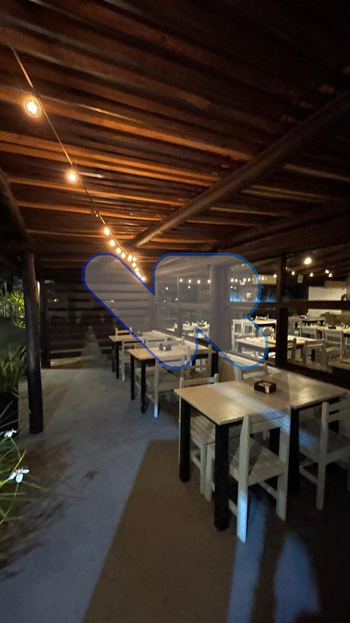 Local Comercial ID.186 - VENTA DE LLAVES y ALQUILER LOCAL COMERCIAL RESTAURANTE EN PUNTA BALLENA, MALDONADO 