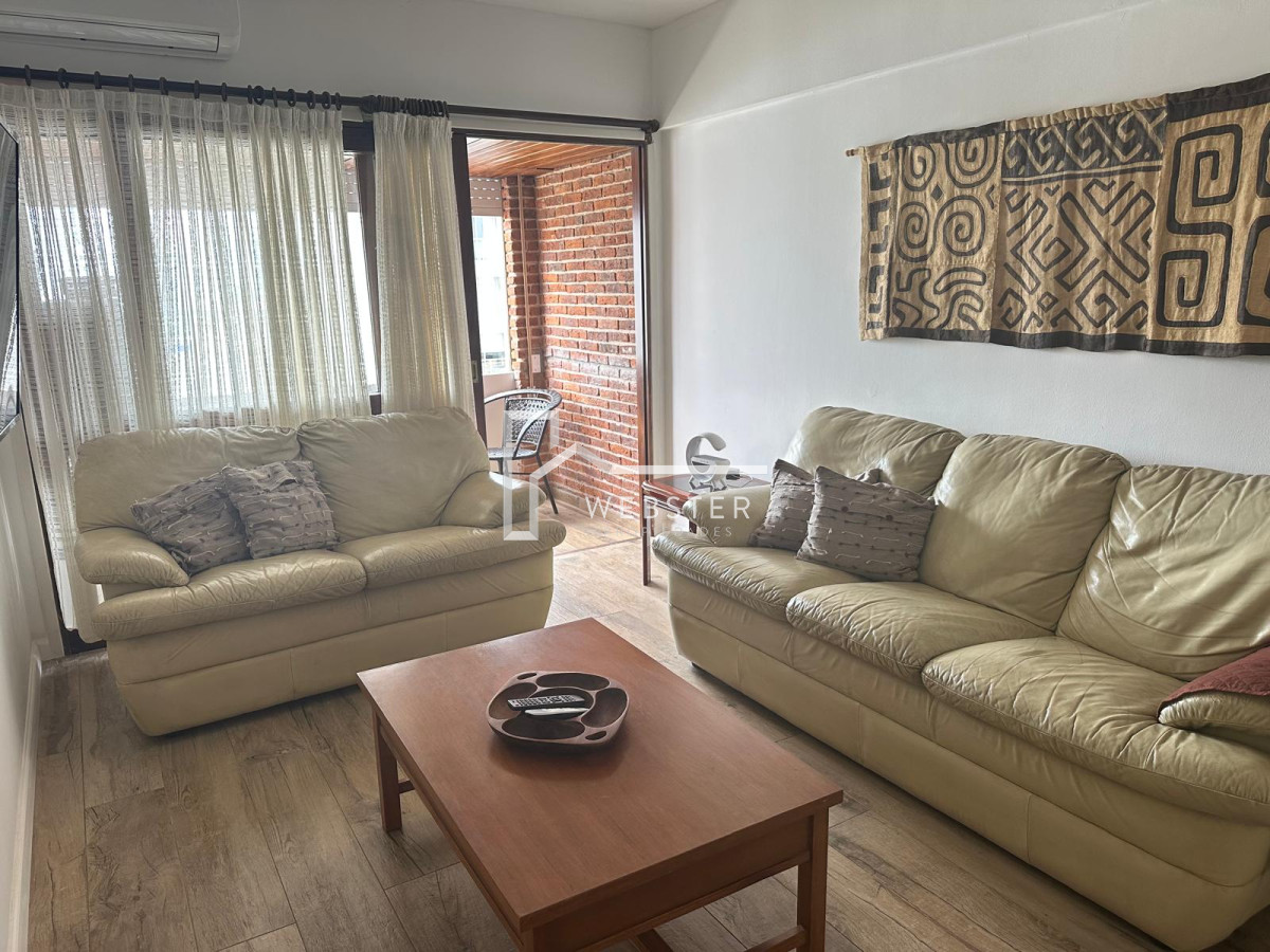 Apartamento ID.2612 - Alquiler Apartamento 2 Dormitorios edificio Islamar