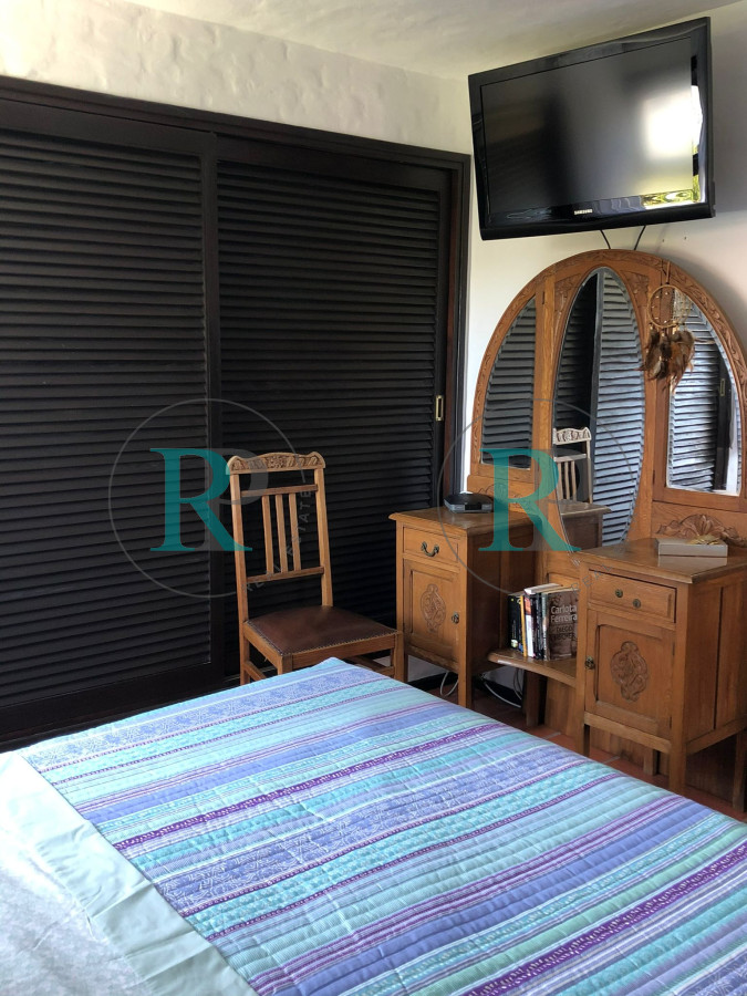 Apartamento ID.2402 - Venta apartamento 2 dormitorios en Playa Brava