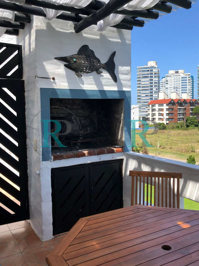 Apartamento ID.2402 - Venta apartamento 2 dormitorios en Playa Brava
